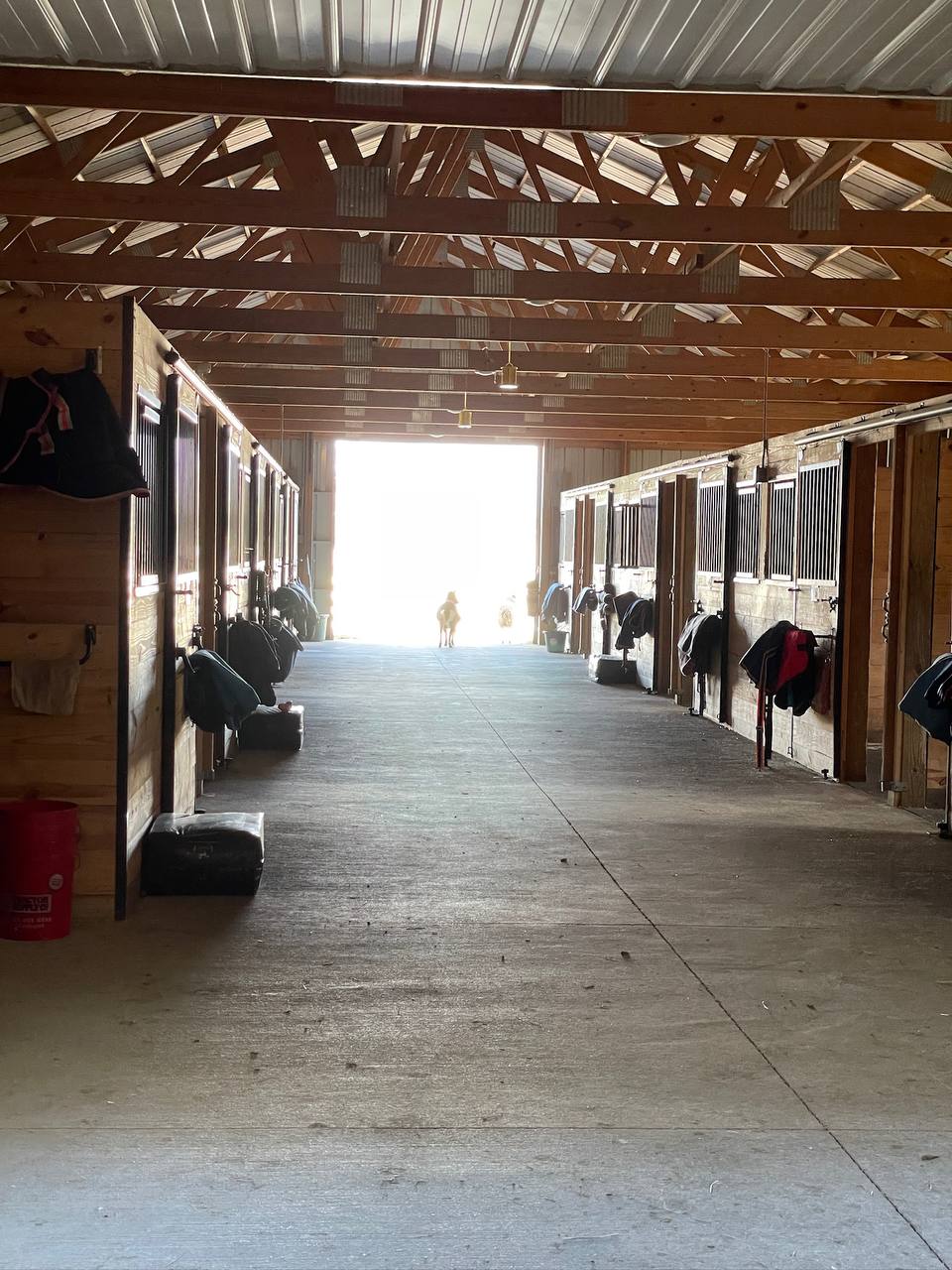 Lone Tree Stables barn aisle
